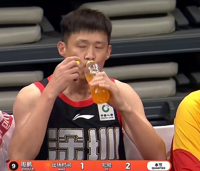 广厦伤病潮冲击榜首争夺 上海广东成焦点