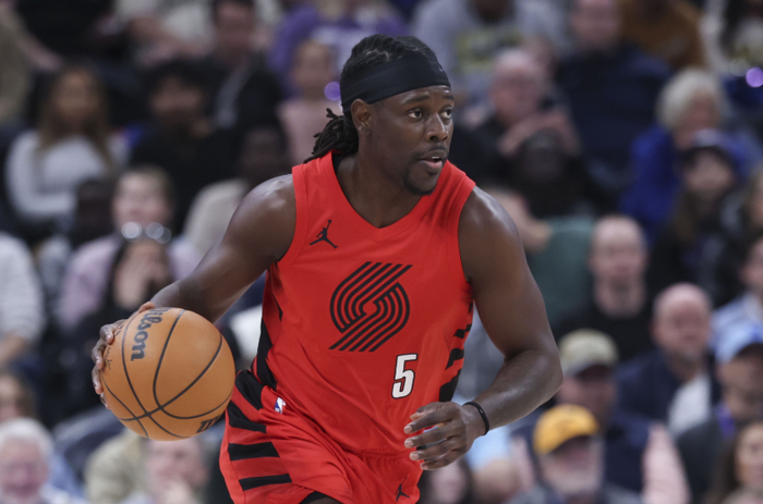 35岁朱霍勒迪率开拓者爆冷胜快船 冲击季后赛席