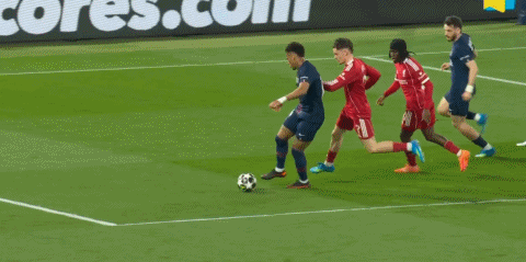 欧冠14决赛首回合巴黎圣日耳曼2-0利物浦 杜埃克