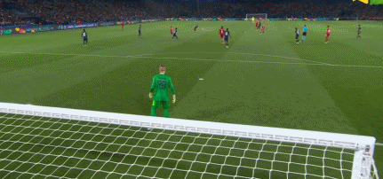 欧冠14决赛首回合巴黎圣日耳曼2-0利物浦 杜埃克